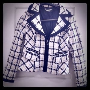 WHBM black & cream plaid tweed blazer w/zippers